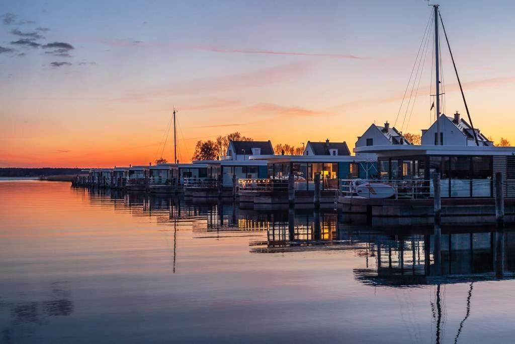 Floatinghouses Peenemuende Bagian luar foto