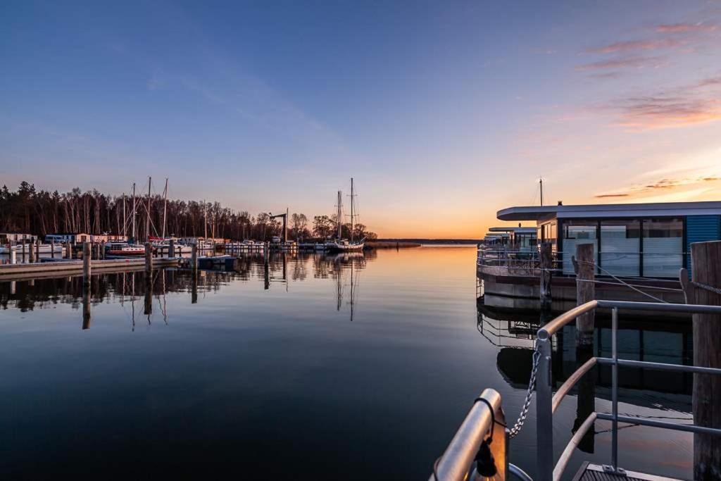 Floatinghouses Peenemuende Bagian luar foto