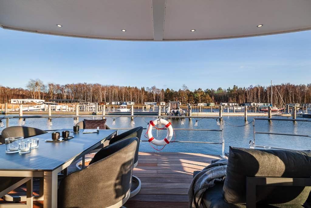 Floatinghouses Peenemuende Bagian luar foto