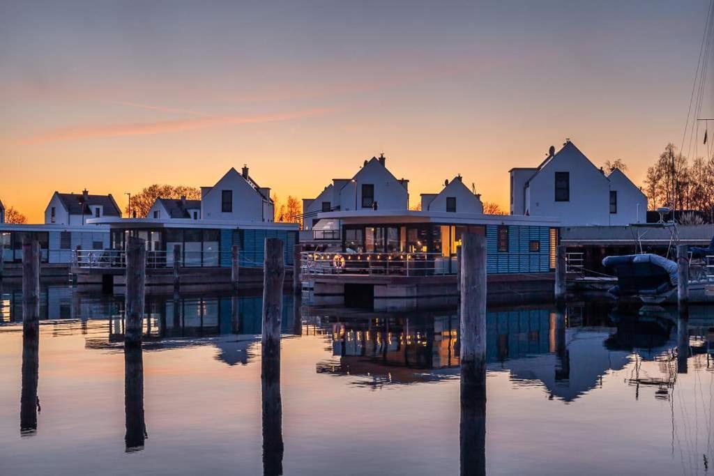 Floatinghouses Peenemuende Bagian luar foto
